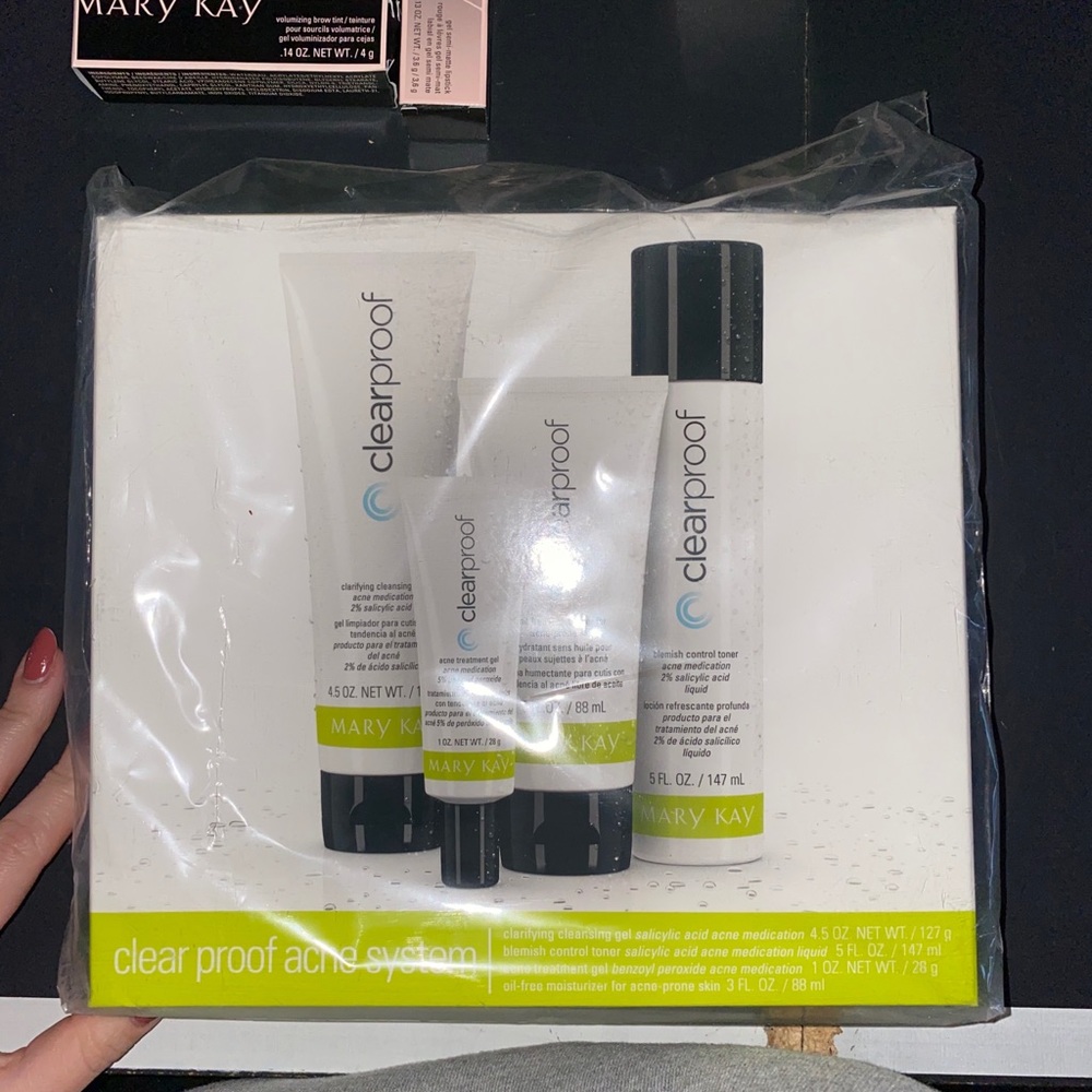 Clear Proof Acne Set